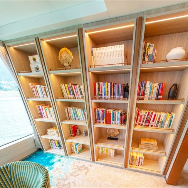 三峡世纪绿洲号游轮