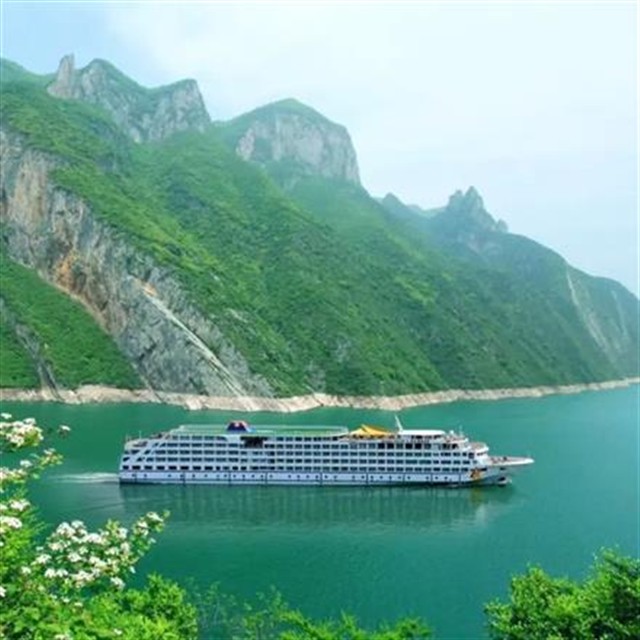 三峡黄金8号游轮
