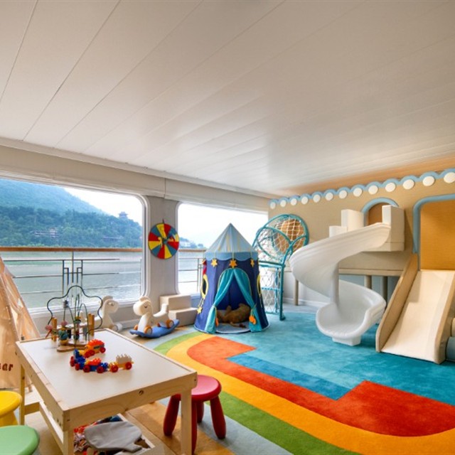 三峡长江探索号游轮