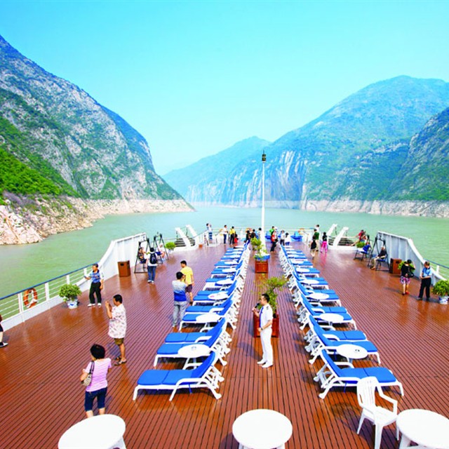 三峡星际领航号游轮