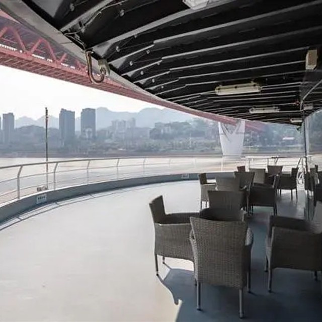 三峡星际阿波罗号游轮